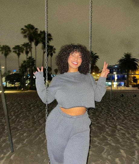 Katelyn Folasade pornstar hot archive