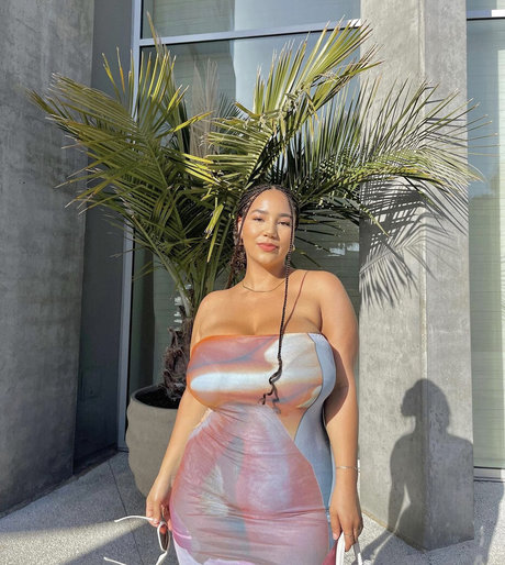 mexican milf onlyfans art nude archive