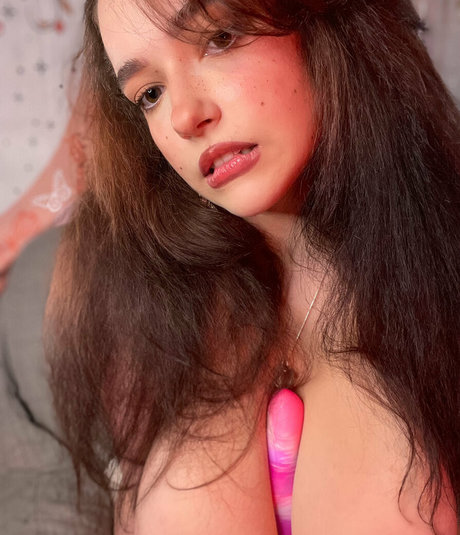 babbyyybelleee star top archive