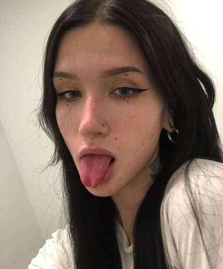 kristydiamond erotic model image