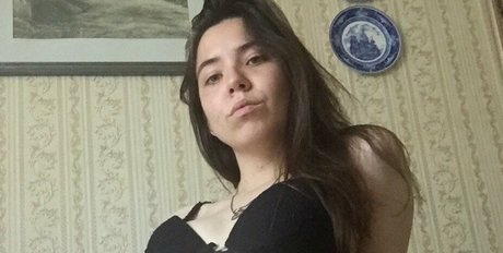 kseniyaa model art galleries