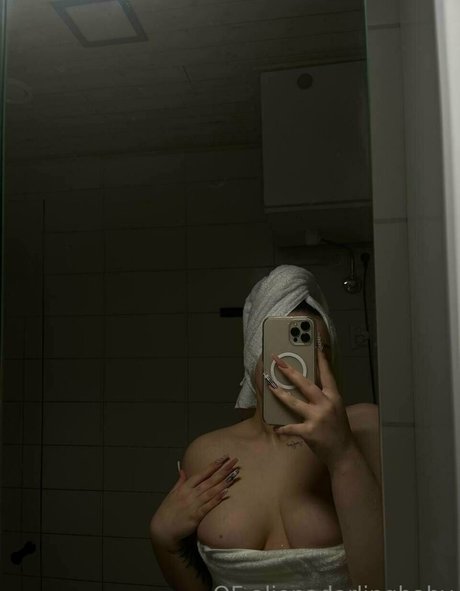 aljonadarlingbaby model exclusive image