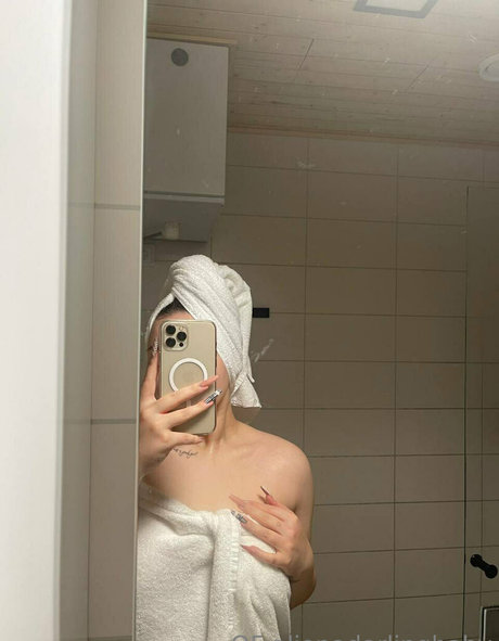 aljonadarlingbaby model free pics