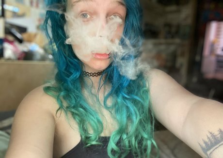 lustycyborg pretty actress image