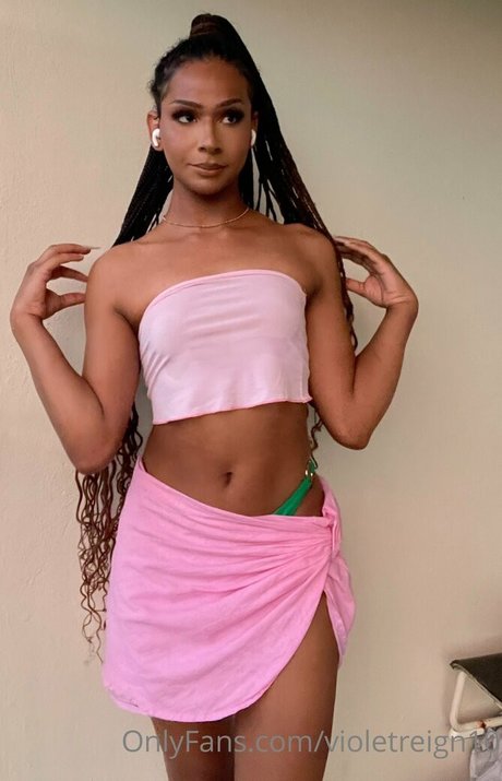 lesbian kissing onlyfans free xxx pictures