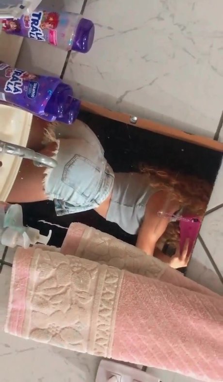 Cyellen alexandra pornstar erotic picture