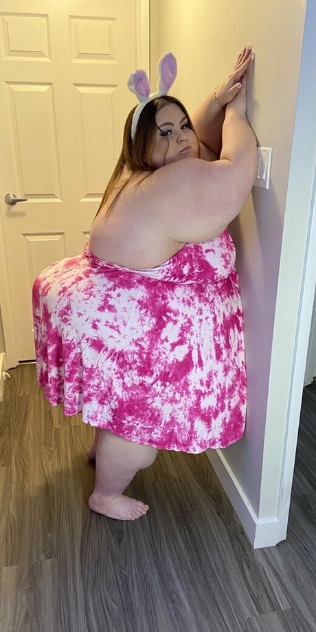 massivelysweet pornstar sexy image