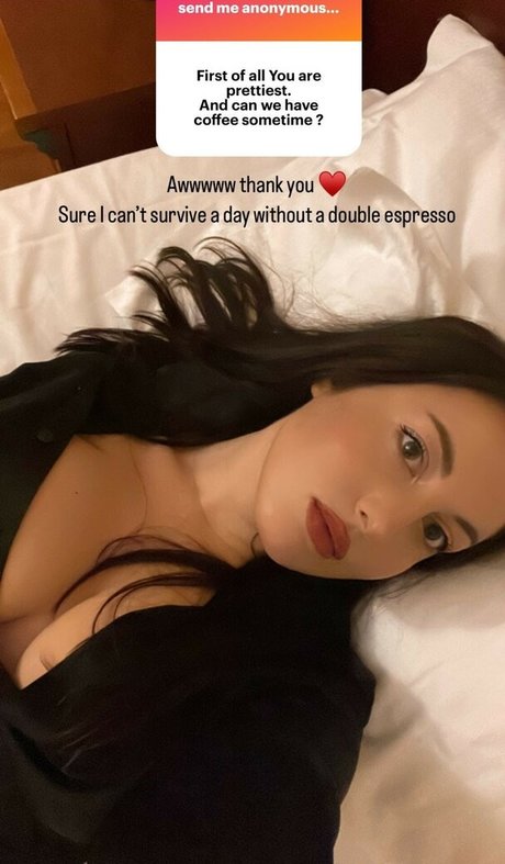 solo feet onlyfans beautiful pics