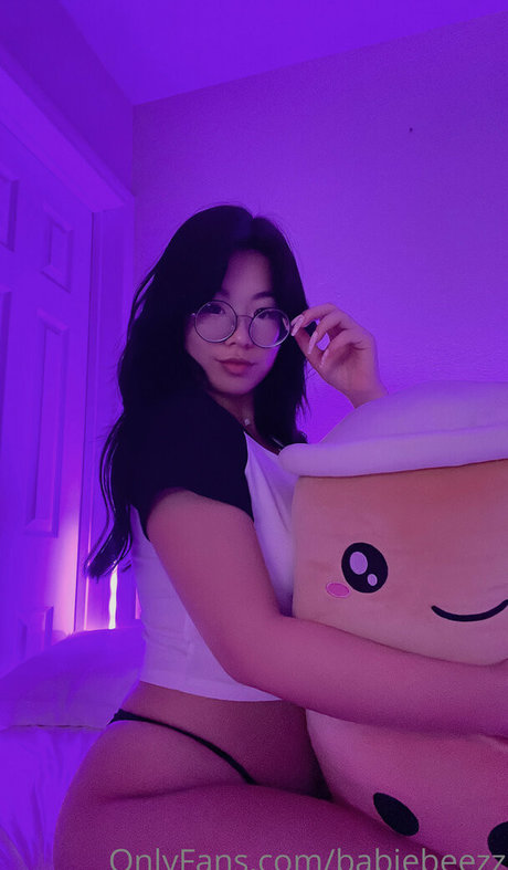 babiebeezz star nudes img