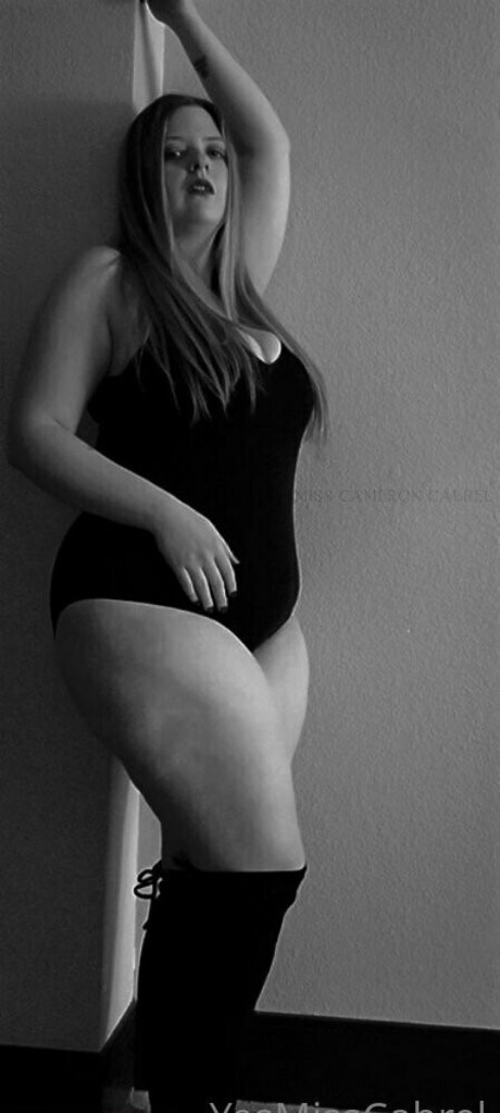 yesmisscabrel porn model photos