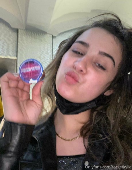 rocketkylie star nude pictures