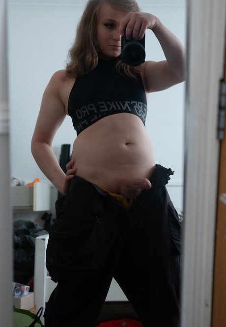 babycatzoey porn actress pics