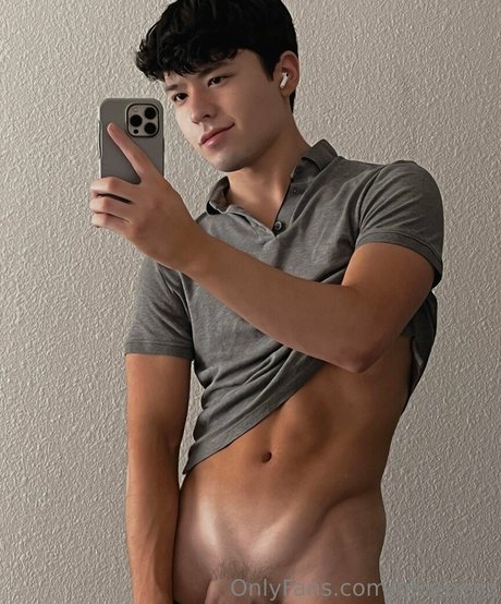 bluebenz hot actress photo