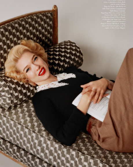 Lea Seydoux pretty model gallery