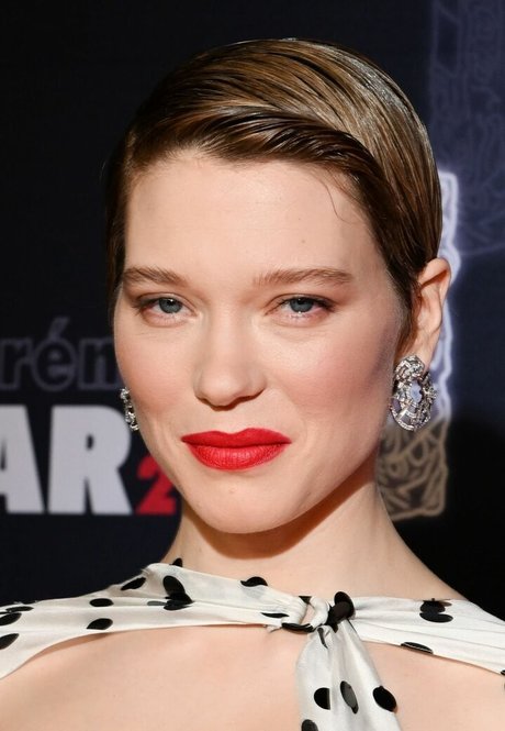 Lea Seydoux model hd img