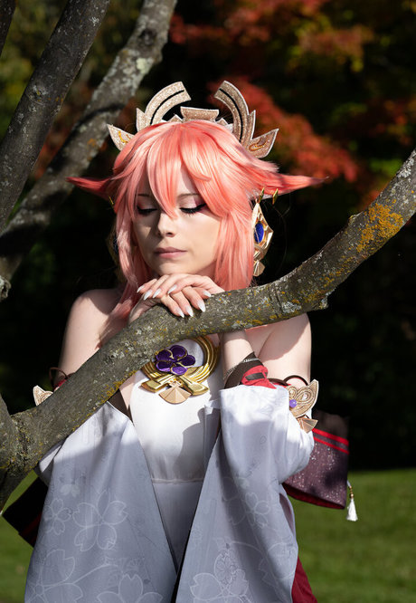 Dera Megurine top model galleries