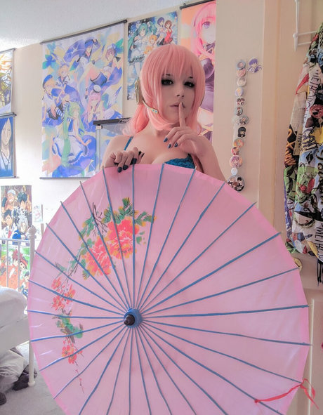 Dera Megurine star erotic images