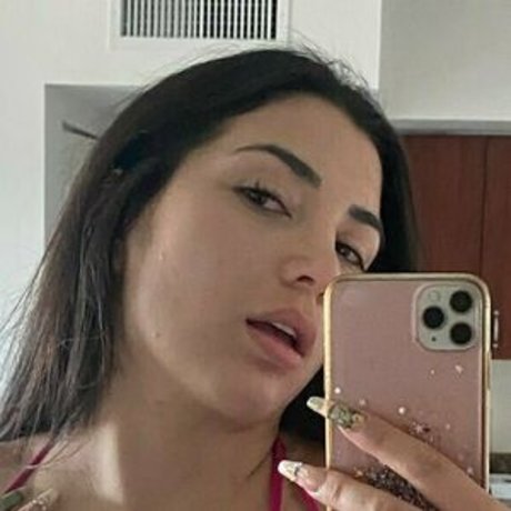 Anniefittt star naked pics