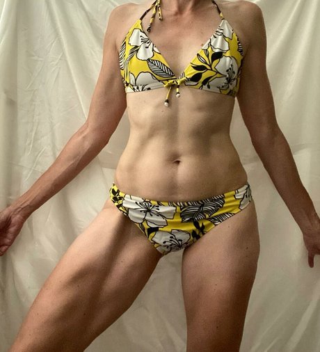 aska69 pretty actress archive