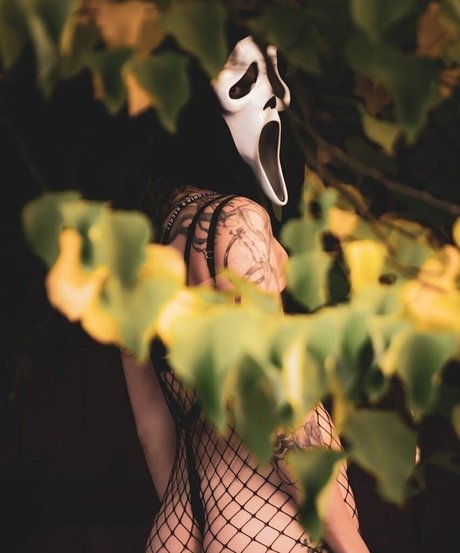 goth onlyfans adult photos