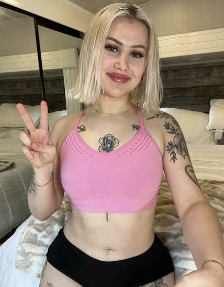 Leeza beautiful pornstar galleries