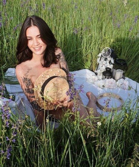 milf model onlyfans sexy galleries