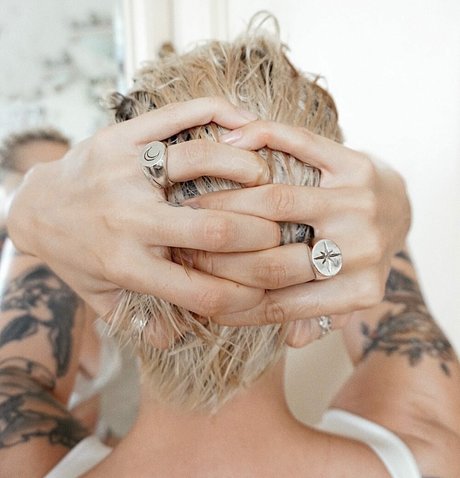 Daria Perel sexy pornstar img