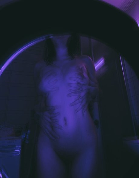 vampiie beautiful actress galleries