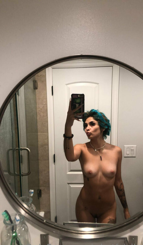 whotfsicily hot star galleries