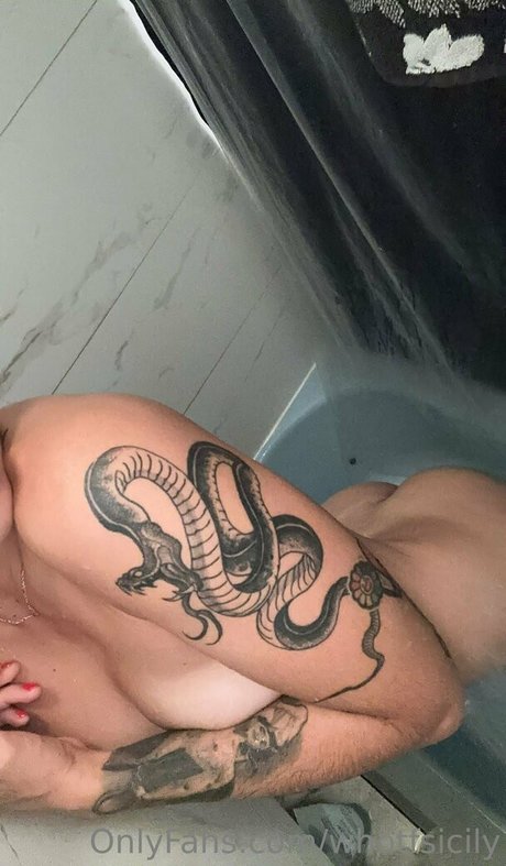 male naked onlyfans hd images