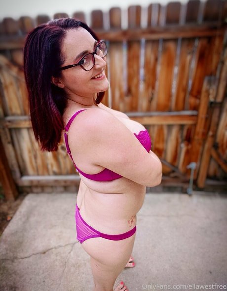 ellawestfree top pornstar pictures