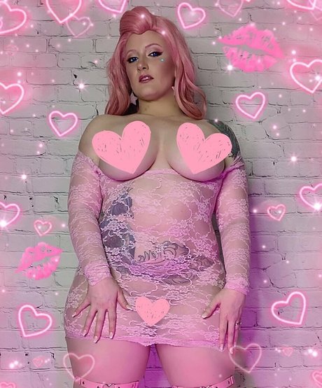 lindsaylovecosplay pornstar xxx photo