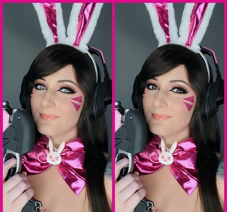 lindsaylovecosplay nude star archive