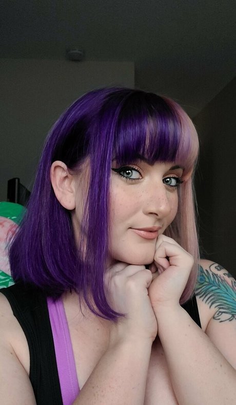 lindsaylovecosplay hot actress img