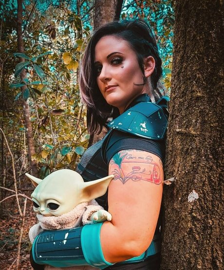 lindsaylovecosplay xxx model photos