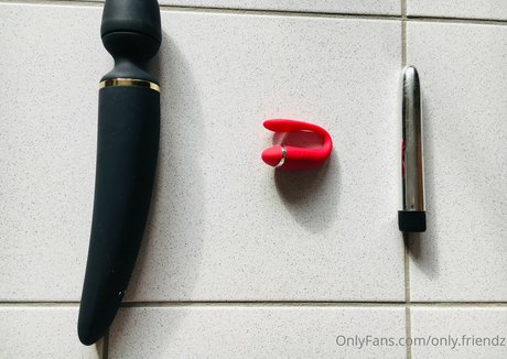 kateymark star top gallery