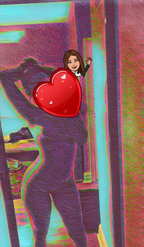 moneybabyvinny nude model picture