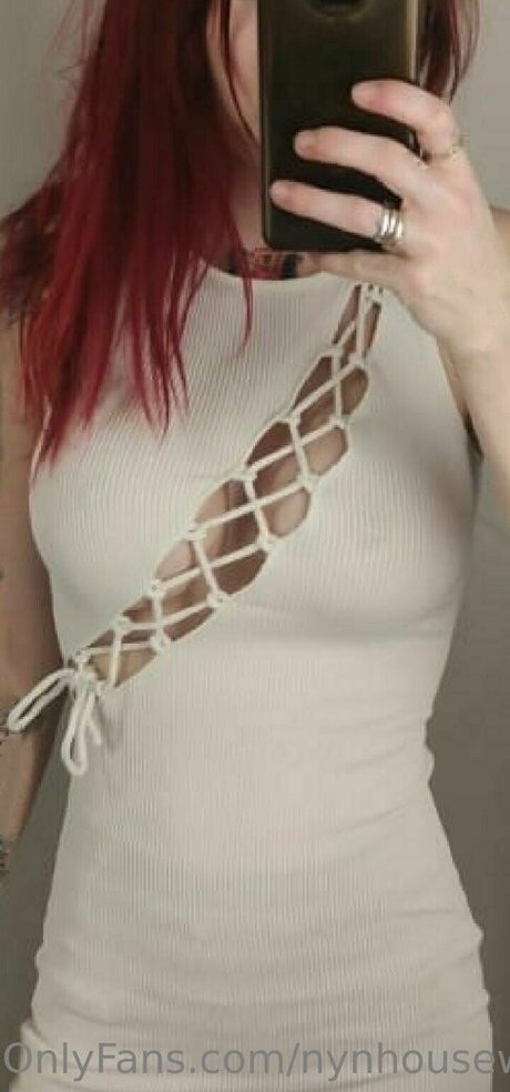 nynhousewife porn model image