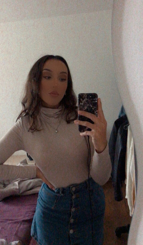 sweetmandyyy erotic actress pictures