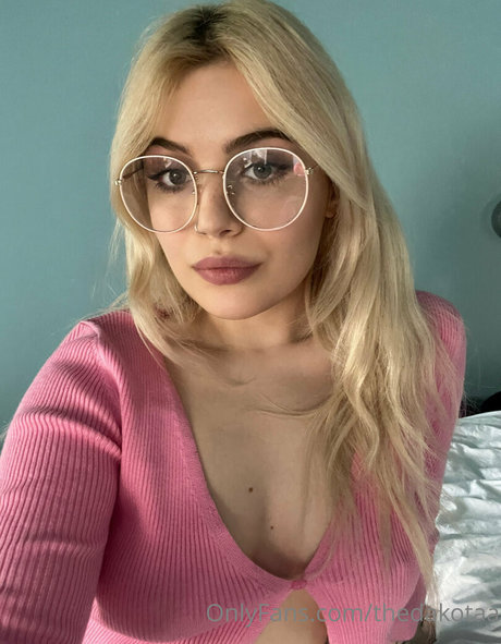 thedakotaa pornstar pic