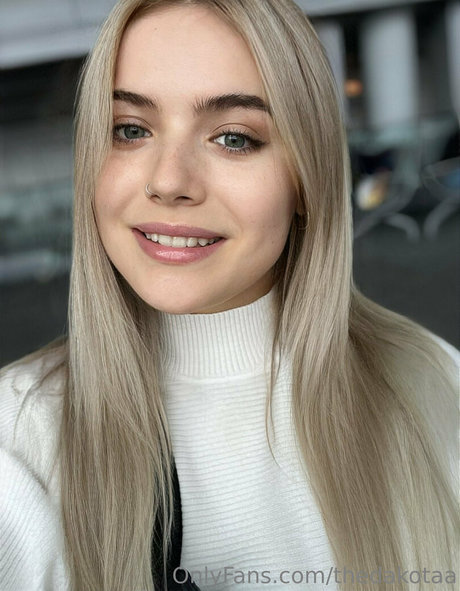 thedakotaa pornstar exclusive img