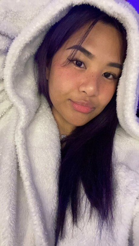 desireedeep nudes model images