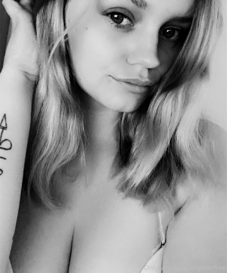 big tits nude onlyfans sexy img