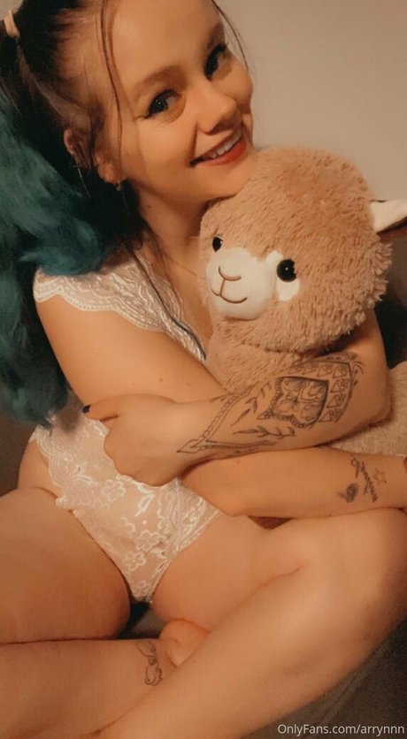 arrynnnfree pornstar perfect photo