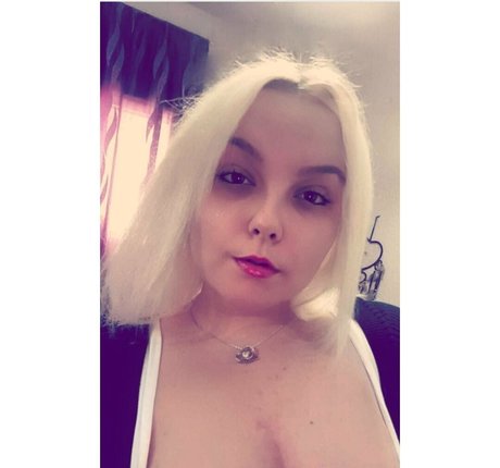 moniiquefox model pornographic archive