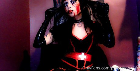 planetxona666 beautiful model picture