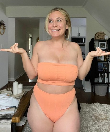 Meagan Gallagher adult model picture