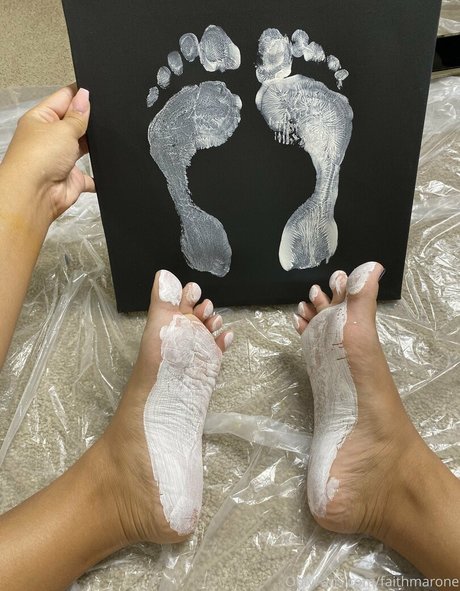 Faithmarone model porn galleries