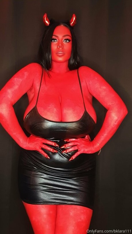 bklara111 star hot img