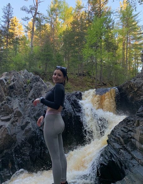 Sarao Sulli star top archive